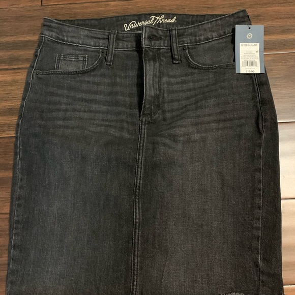 Mini skirt by Universal Thread - Picture 1 of 3